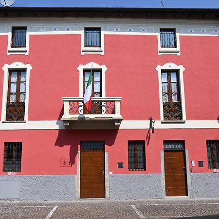 B&B Del Corso Castano Primo Εξωτερικό φωτογραφία