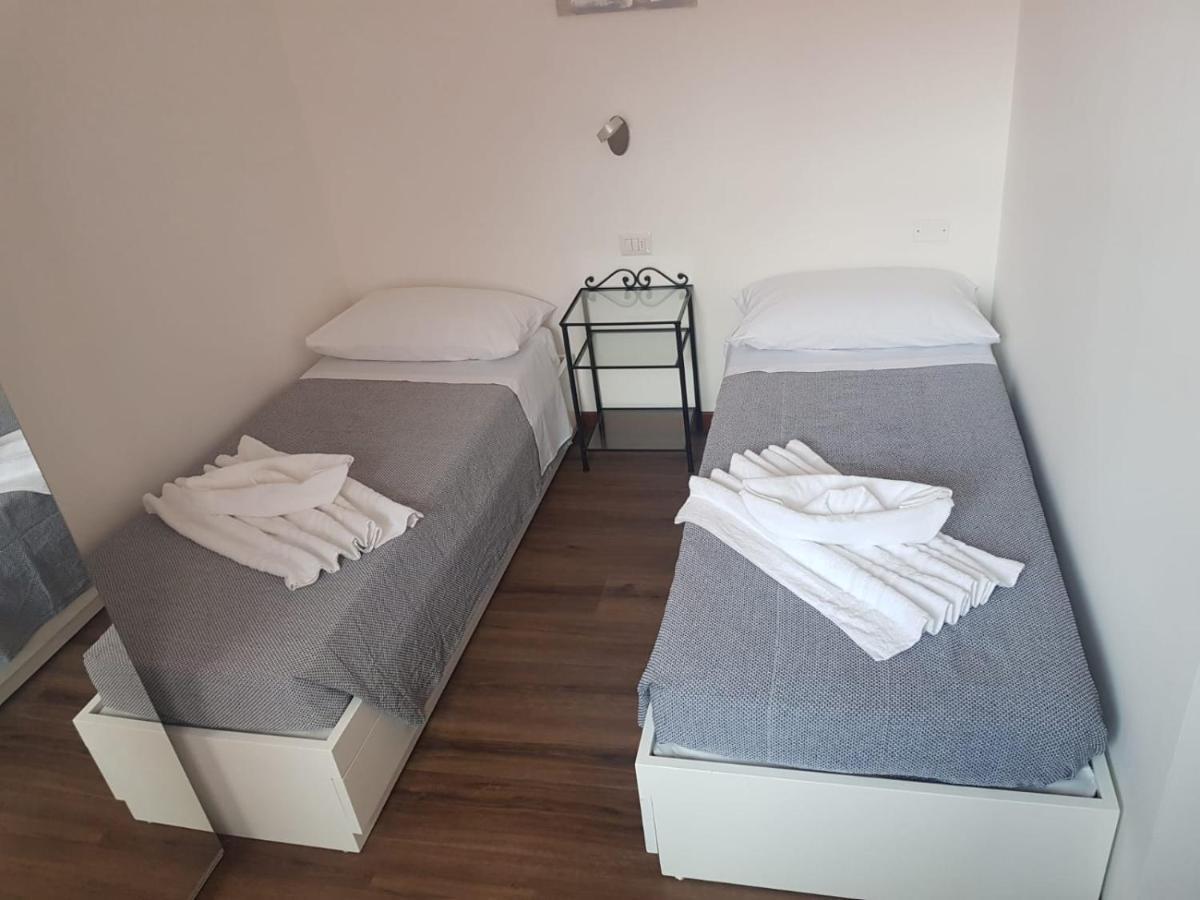 B&B Del Corso Castano Primo Εξωτερικό φωτογραφία