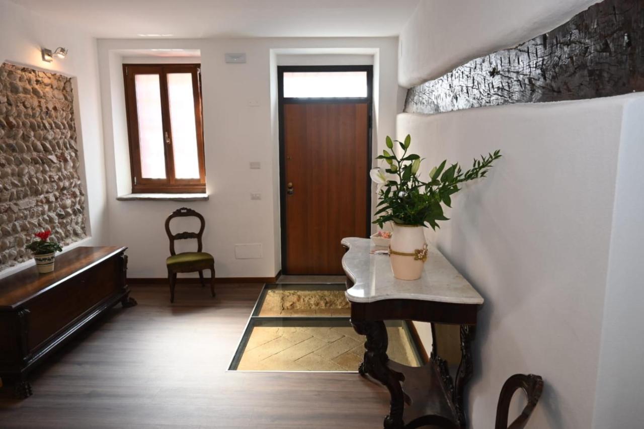 B&B Del Corso Castano Primo Εξωτερικό φωτογραφία