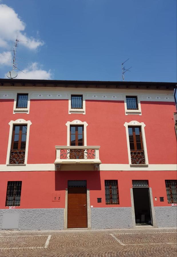 B&B Del Corso Castano Primo Εξωτερικό φωτογραφία