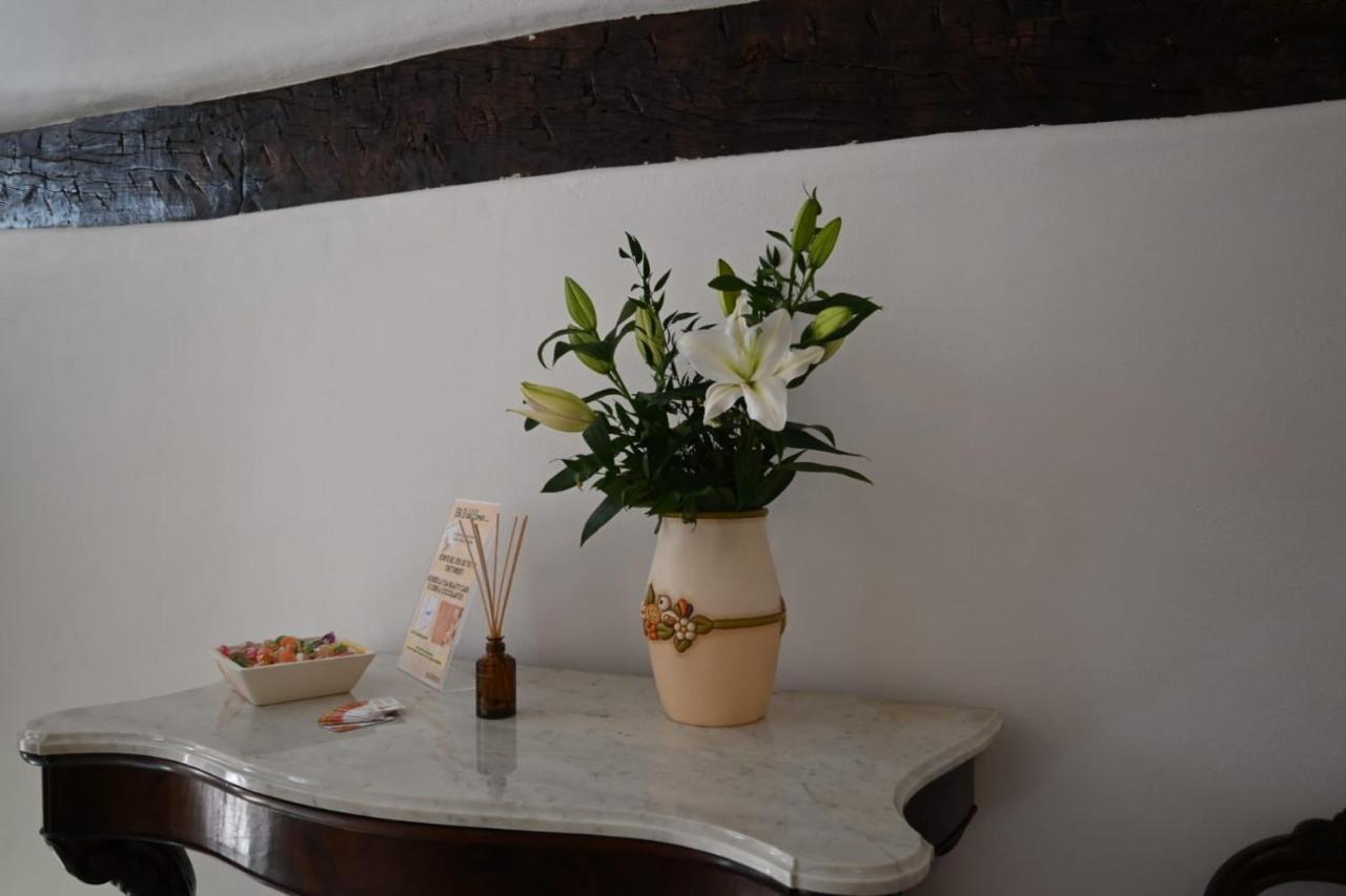 B&B Del Corso Castano Primo Εξωτερικό φωτογραφία