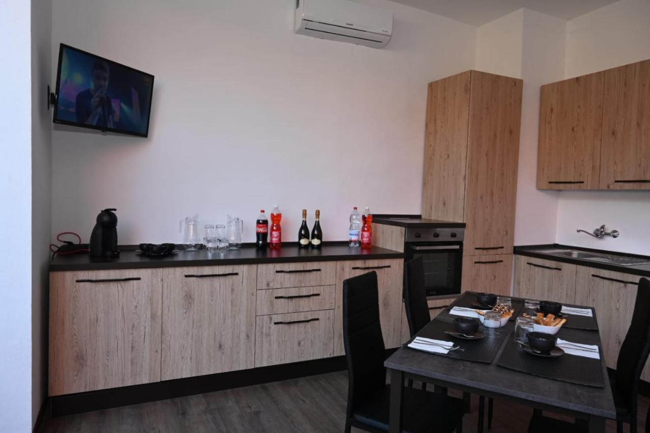 B&B Del Corso Castano Primo Εξωτερικό φωτογραφία
